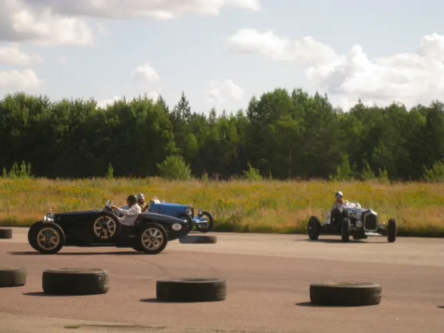 Historical Racing Grängesberg – bild 13 av 20 (Grängesberg, 1 aug. 2026) USA-bilar på Jalopy