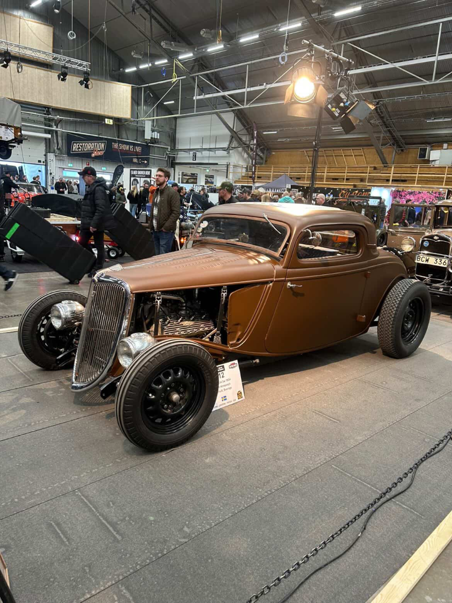 Custom Motor Show – bild 18 av 19 (Elmiavägen, 3 apr. 2026) USA-bilar på Jalopy