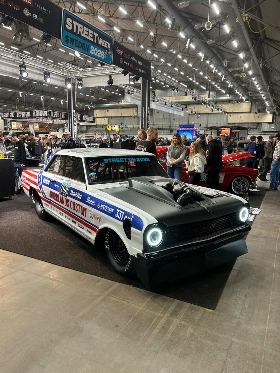Custom Motor Show – bild 10 av 19 (Elmiavägen, 3 apr. 2026) USA-bilar på Jalopy