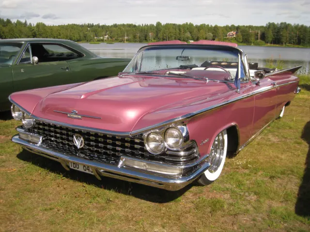 Älvdalen Musik & Motorfestival – bild 13 av 20 (Älvdalen, 6 aug. 2026) USA-bilar på Jalopy