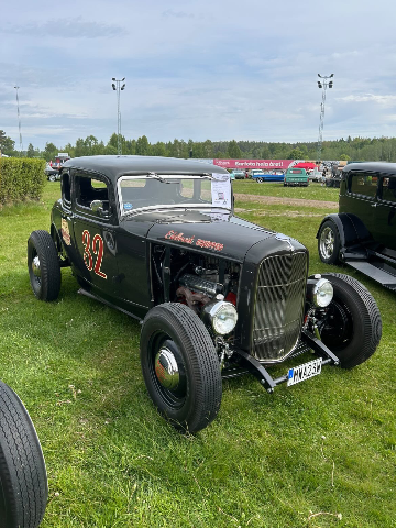 Sola springmeet #9 – bild 6 av 15 (Norra Infarten, 23 maj 2026) USA-bilar på Jalopy