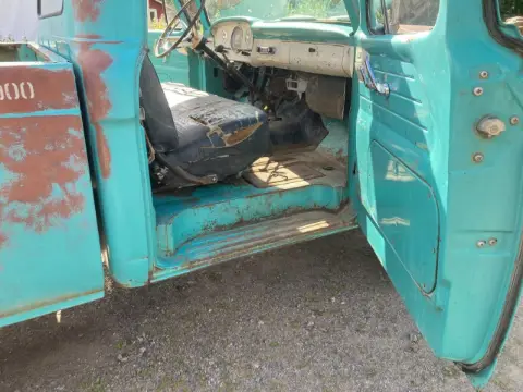 Ford 1962 Ford F100 4 Wheel Drive Custom Cab 1962 till salu i Tidaholm – bild 7 av 8