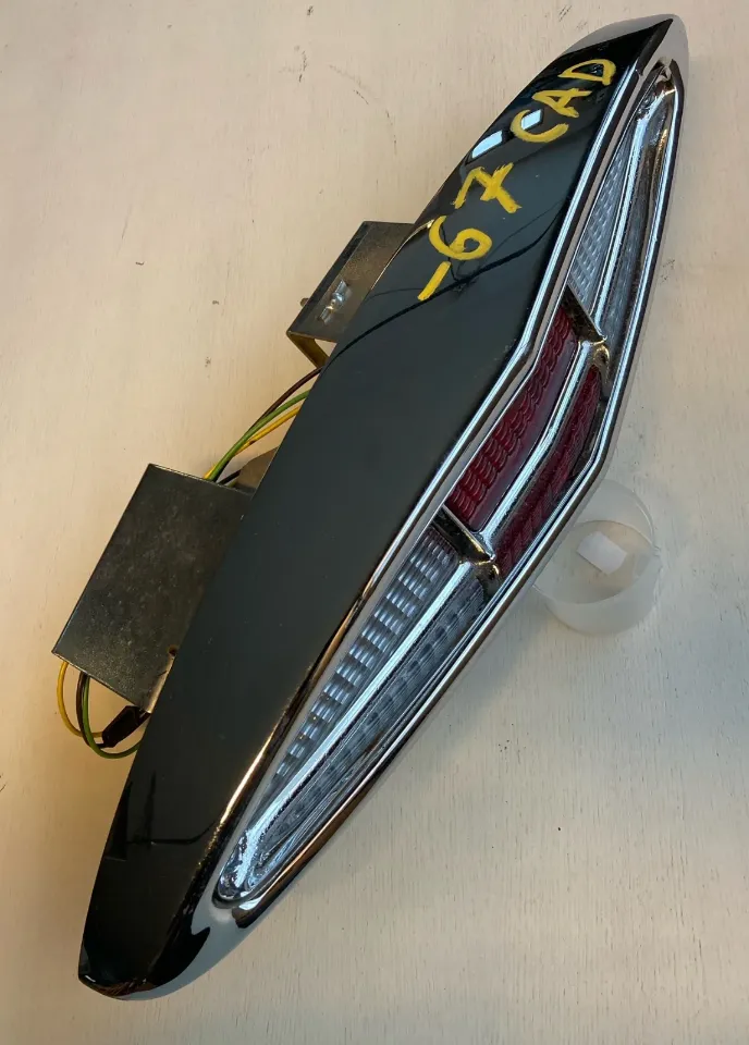 Cadillac -67 Baklampa Stötfångar horn