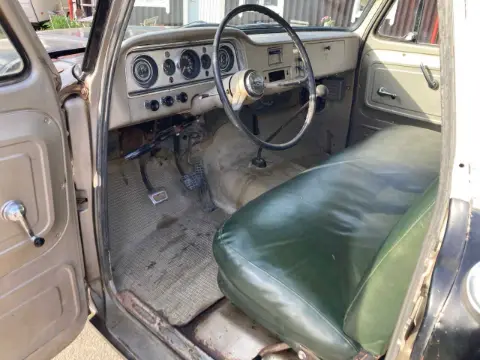Chevrolet 1964 Chevrolet GMC  1500 Fleetside Pickup till salu i Tidaholm – bild 5 av 8