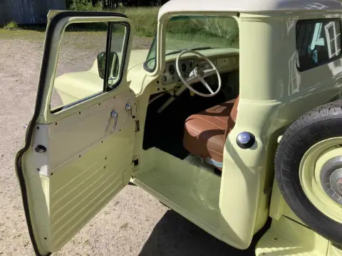 Chevrolet 1956 GMC -56 100 Shortbed Stepside Pickup till salu i Tidaholm – bild 5 av 8
