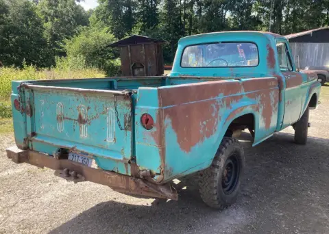 Ford 1962 Ford F100  4 Wheel drive -62 till salu i Tidaholm – bild 3 av 8