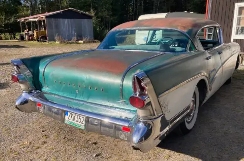 Buick 1957 Buick  Roadmaster -57 4dr Hardtop till salu i Tidaholm – bild 1 av 8