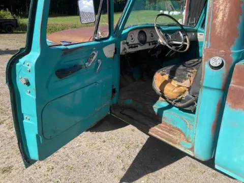 Ford 1962 Ford F100  4 Wheel drive -62 till salu i Tidaholm – bild 5 av 8