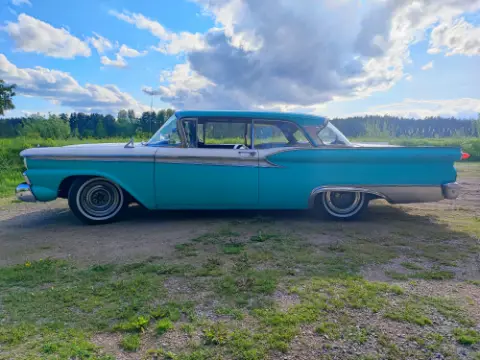 Ford 1959 Ford fairlane 500 club Victoria ht -59 till salu i Vetlanda – bild 5 av 8