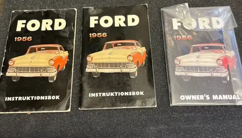 Ford CROWN Victoria 1956