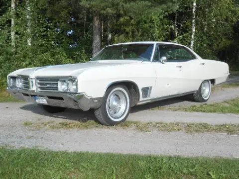 Buick 1968 Buick Wildcat -68 4dHT till salu i Sunne – bild 2 av 8