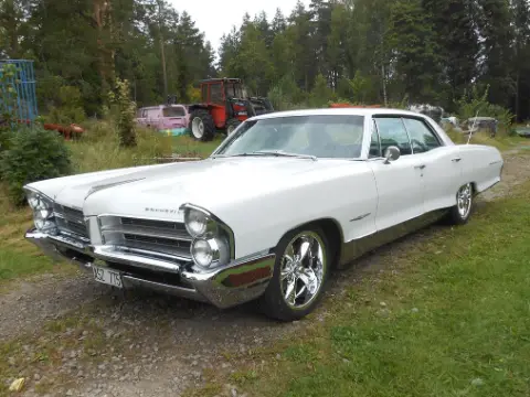 Pontiac 1965 Pontiac Bonneville -65 4dHT till salu i Sunne – bild 2 av 8