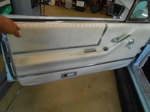 Ford 1966 Ford Thunderbird -66 Cab till salu i Sunne – bild 7 av 8