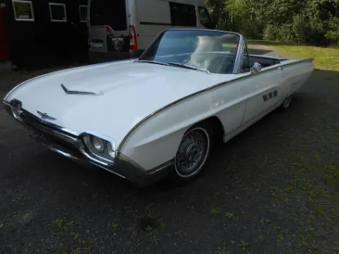 Ford 1963 Ford Thunderbird -63 Cab till salu i Sunne – bild 3 av 8