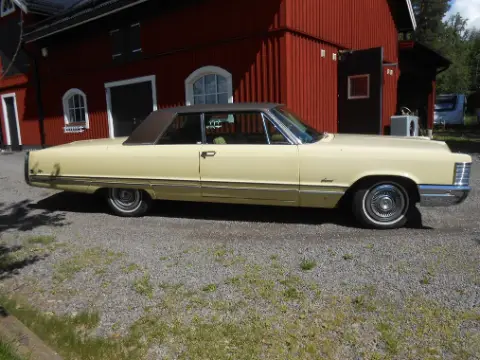 Chrysler 1968 Chrysler Imperial -68 Coupe till salu i Sunne – bild 1 av 4