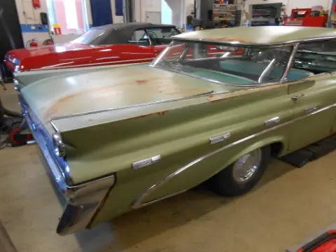 Pontiac 1958 Pontiac Bonneville -59 4dHT till salu i Sunne – bild 4 av 8