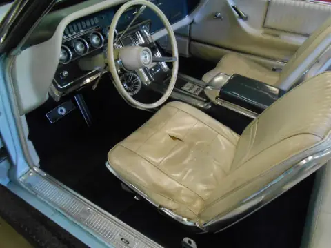 Ford 1966 Ford Thunderbird -66 Cab till salu i Sunne – bild 5 av 8
