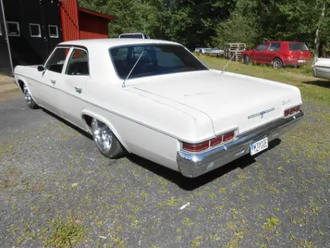 Chevrolet 1966 Chevrolet Impala -66 4d Sedan till salu i Sunne – bild 4 av 8