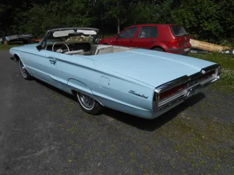 Ford 1966 Ford Thunderbird -66 Cab till salu i Sunne – bild 4 av 8