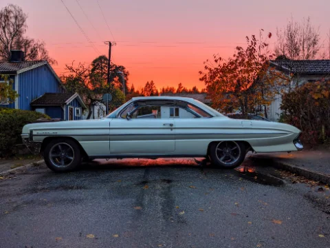 Oldsmobile Super 88 bubbletop 1961
