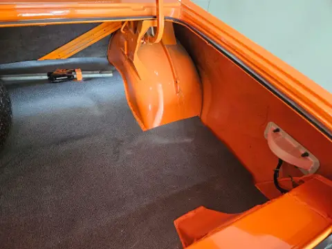 Plymouth 1971 Plymouth Road Runner 340/727 Helrenoverad bil i mycket fint skick till salu i Strängnäs – bild 7 av 8