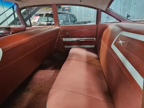 Pontiac 1959 UNIK Pontiac Star Chief till salu i Strängnäs – bild 6 av 8
