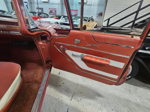 Pontiac 1959 UNIK Pontiac Star Chief till salu i Strängnäs – bild 7 av 8