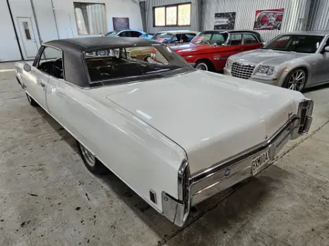 Oldsmobile 1966 Oldsmobile Ninety-Eight Holiday Coupé till salu i Strängnäs – bild 3 av 8