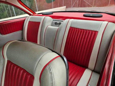 Chrysler 1961 Chrysler Newport Coupe VIPER V10 till salu i Strängnäs – bild 6 av 7