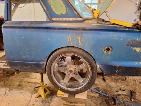 Plymouth 1964 Reservdelsbil valiant 64 till salu i Gullspång – bild 2 av 2
