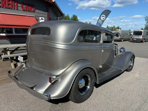 Ford 1933 Ford -33     till salu i Karlsborg – bild 3 av 8