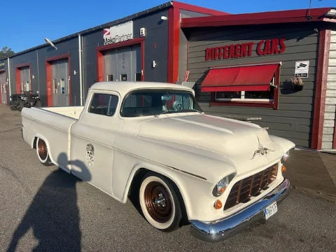 Chevrolet Cameo 1956