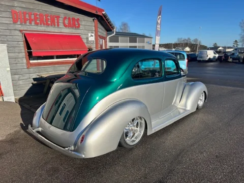 Ford Hot Rod -38