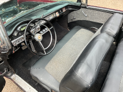 Ford 1957 Ford fairlane 500 skyliner till salu i Ljungskile – bild 7 av 7