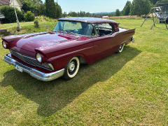Ford 1957 Ford fairlane 500 skyliner till salu i Ljungskile – bild 4 av 7