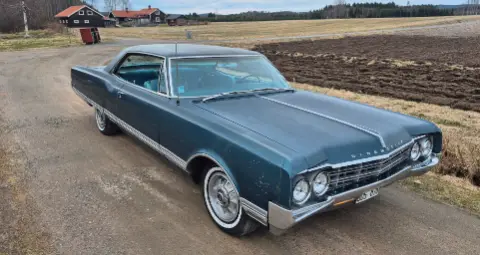 Oldsmobile 1965 Oldsmobile 98 Coupe -65 till salu i Sunne – bild 2 av 8