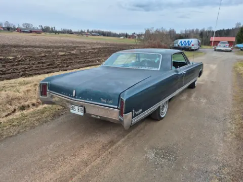 Oldsmobile 1965 Oldsmobile 98 Coupe -65 till salu i Sunne – bild 4 av 8