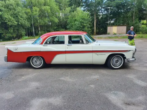 DeSoto 1956 De Soto Firedome till salu i Berghem – bild 4 av 6