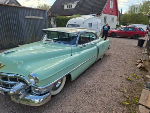 Cadillac 1953 Cadillac coupe deville 53 till salu i Stehag – bild 1 av 7