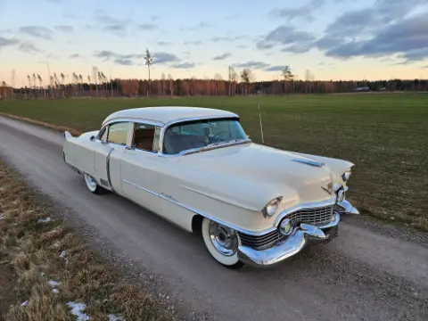 Cadillac 1954 1954 Cadillac Fleetwood 60 Special till salu i Tidaholm – bild 3 av 8