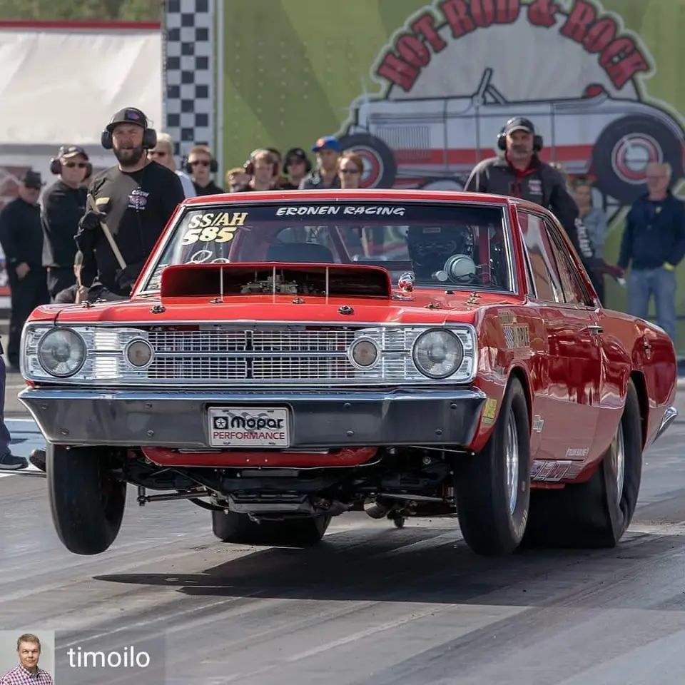 BRUTAL STREET DODGE HEMI DART 1968 "LO23"