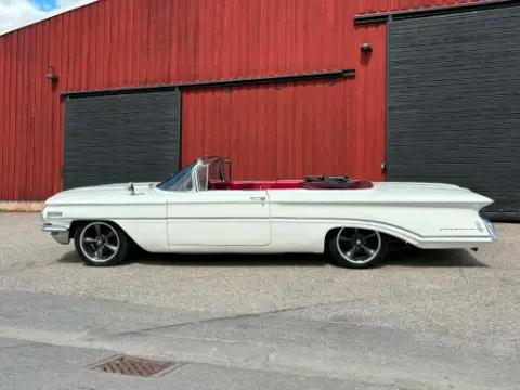 Oldsmobile 1960 Oldsmobile Dynamic 88 till salu i Ljusdal – bild 3 av 8