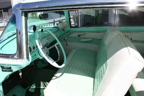 Ford 1956 Ford Fairlane Victoria med Fairägg Husvagn Opio till salu i Nybro – bild 5 av 8