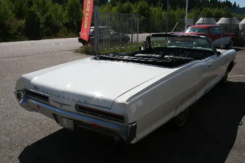 Pontiac 1966 Pontiac Bonneville Convertible till salu i Nybro – bild 2 av 8
