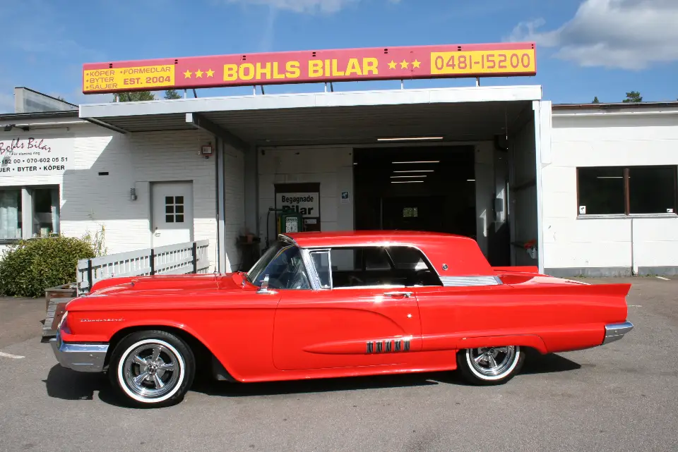 Ford Thunderbird
