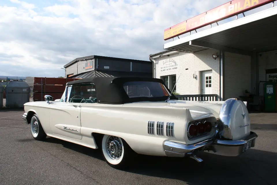 Ford 1960 Ford Thunderbird Convertible Connie Kit till salu i Nybro – bild 1 av 8