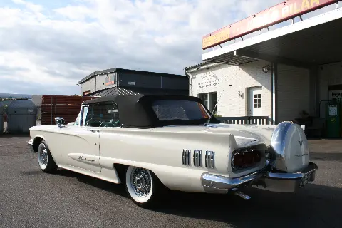 Ford 1960 Ford Thunderbird Convertible Connie Kit till salu i Nybro – bild 1 av 8