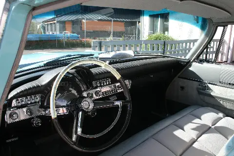 Chrysler 1962 Chrysler New Yorker till salu i Nybro – bild 6 av 8