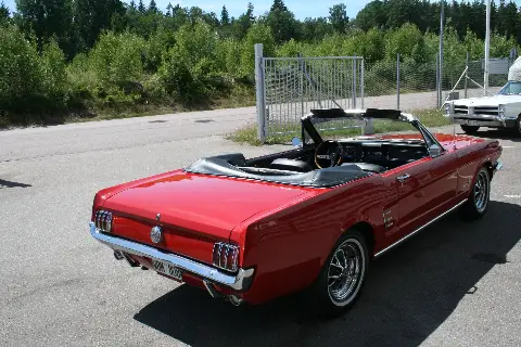 Ford 1966 Ford Mustang Convertible  till salu i Nybro – bild 4 av 8