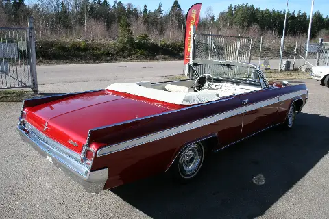 Oldsmobile 1963 Oldsmobile Starfire Convertible  till salu i Nybro – bild 1 av 8